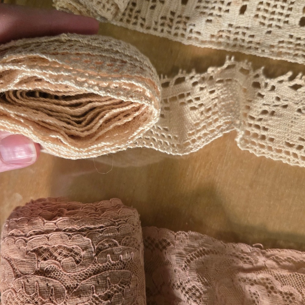 Vintage Lace Trim Lot 7 Rolls Crochet Eyelet Floral Cream Rose Sewing Crafting - Picture 5 of 15